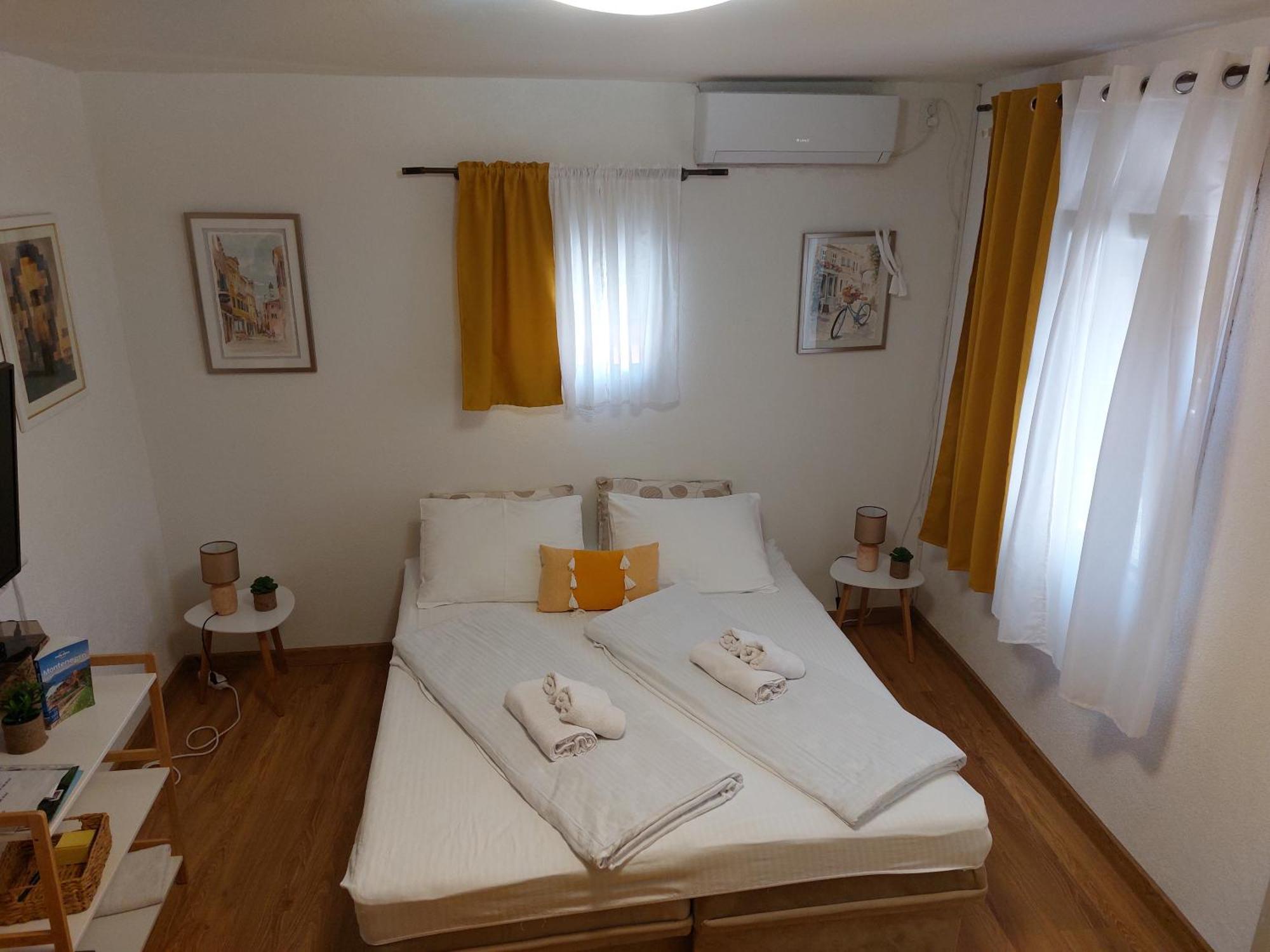 Ljubovic Apartman Podgorica Extérieur photo