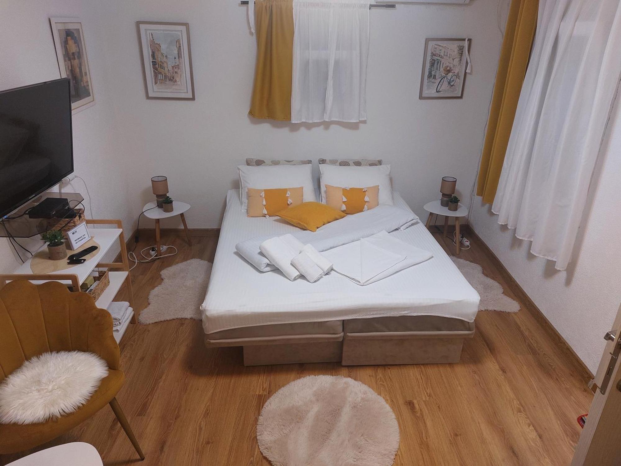 Ljubovic Apartman Podgorica Extérieur photo